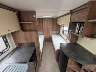 /photos/9923/1bc9ae80-1d62-d62b-202f-443577bb8c5e_i320x240.jpg