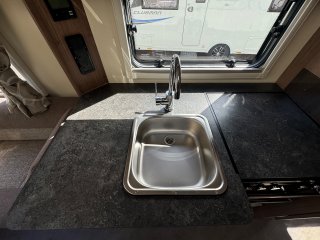 /photos/9923/80ddc20b-57c4-44a5-20e8-7088ede077ee_i320x240.jpg