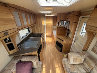 /photos/9923/bfb2aafb-c65b-19f0-bcdf-6ee3ffbb6bbd_i320x240.jpg