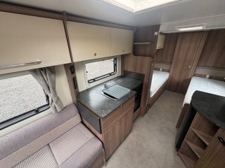 /photos/9923/c40ded03-9db6-c5b8-bc91-8c8a5f3b9269_i320x240.jpg