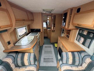 /photos/9923/d80b01c6-5097-775b-b600-f0769d2c0062_i320x240.jpg
