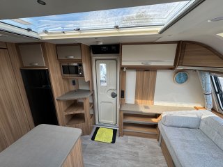 /photos/9923/db66457a-0957-0762-43f5-a3eda551417c_i320x240.jpg